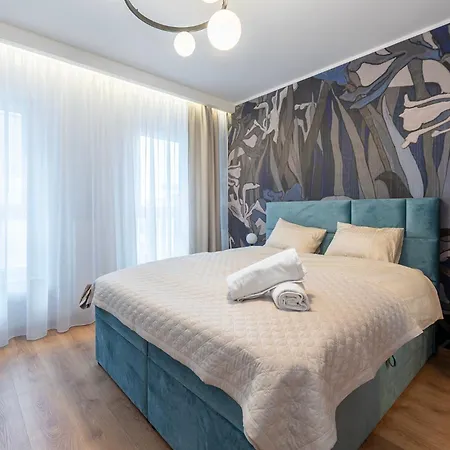 Apartamento Adventure Of Lodz Exterior foto
